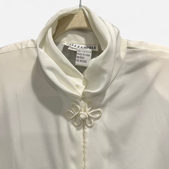 Vintage 80s White Satin Blouse Oversized L Frog Knot Closure Draped Collar - Picture 5 of 9